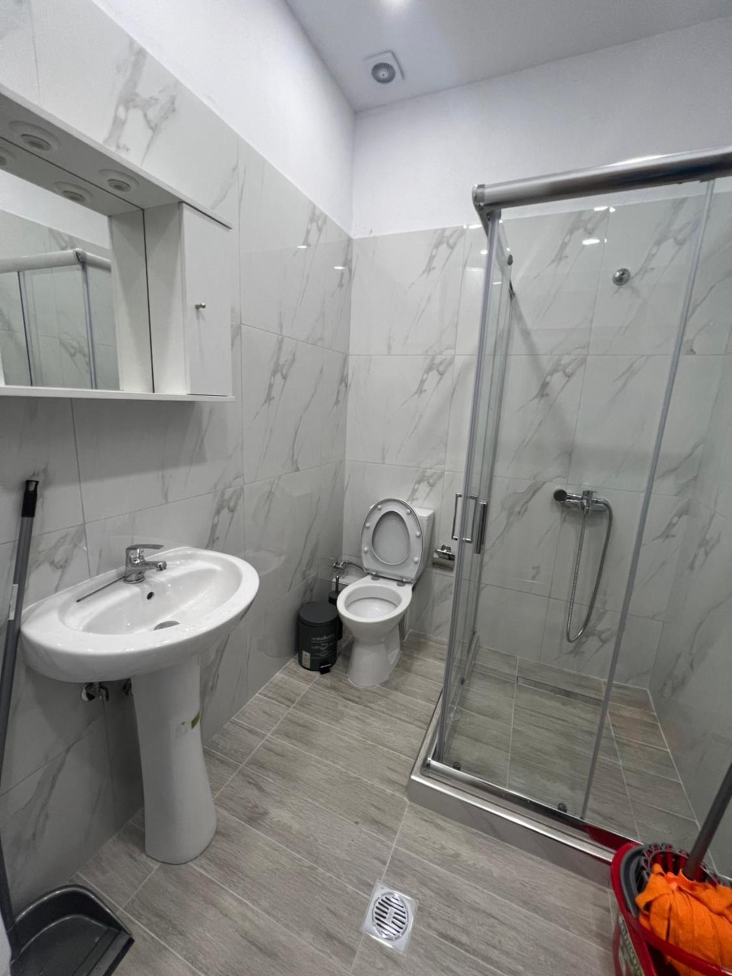Apartments Коринос Екстериор снимка